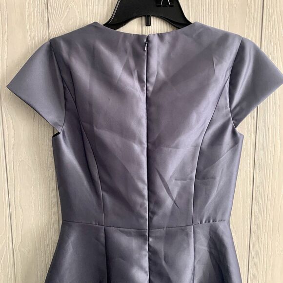 Alfred Sung V-Neck Cap Sleeve Formal Gown Dress Silverstone Gray Size 2 NWT - Picture 6 of 9